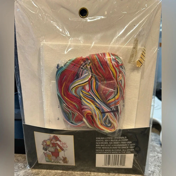 PLAID Bucilla Counted Cross Stitch Kit WM45620 Fabric Diva Alma Lynne Original - Picture 3 of 4